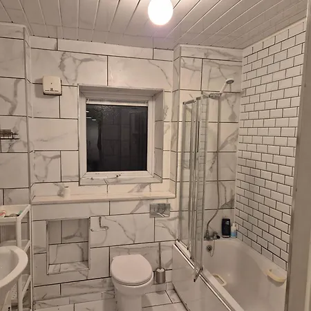 Double Beside Tramline Rum i privatbostad